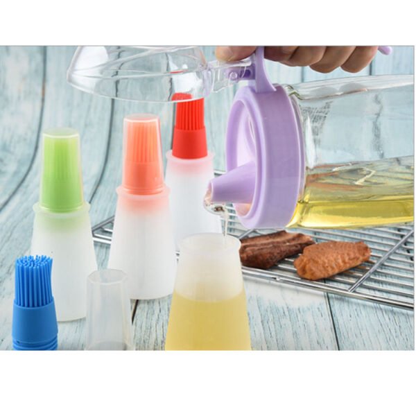 BQ Tools Cooking Silicone Oil Brush with Bottle Household Heat Resistant Barbecue Oil Brush for Kitchen Pancake Frying