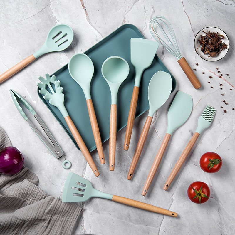 12 Pcs Kitchen Cooking Utensils Set,446°F Heat Resistant Non-Stick Silicone Kitchen Utensil Set With Wooden Handles - Image 2