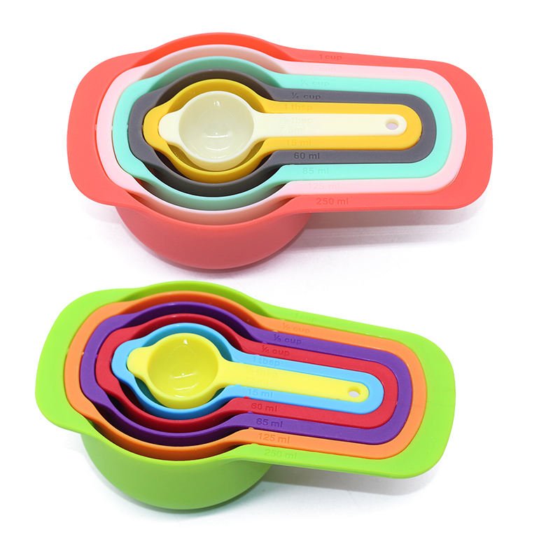 Kitchen Plastic Measuring Cups and Spoons Set Liquid Measuring Cooking Baking Tool - Image 6